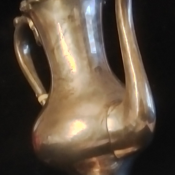 Antique tea or coffee pot - Picture 9 of 15